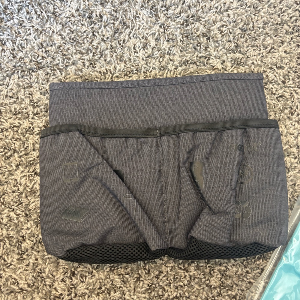 Luggage Travel Cup Tablet Holder